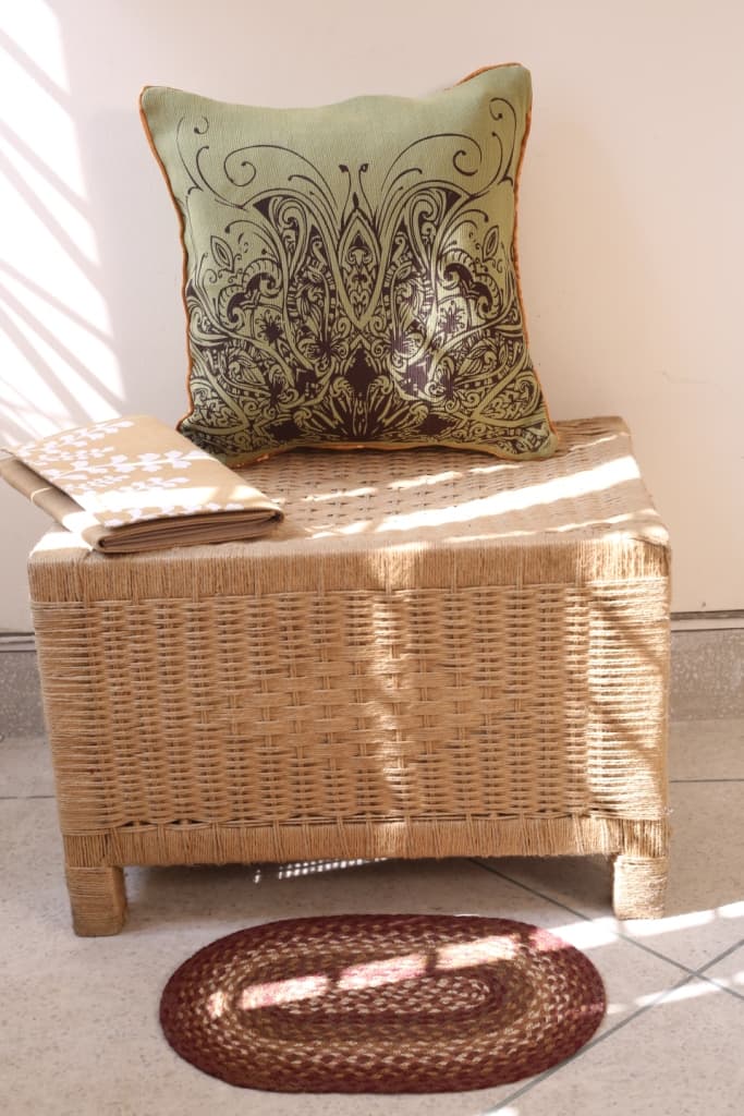 Jute Plant Pot Cover / Planter Wrap — jute manufacturer Bangladesh, Farook Jute Mills (JDP-035)